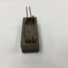 Load image into Gallery viewer, Fuse Holder
