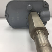 Load image into Gallery viewer, Thermostat with housing complete

