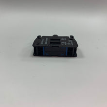 Load image into Gallery viewer, LED Indicator with Terminal Block
