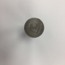Load image into Gallery viewer, Stud
